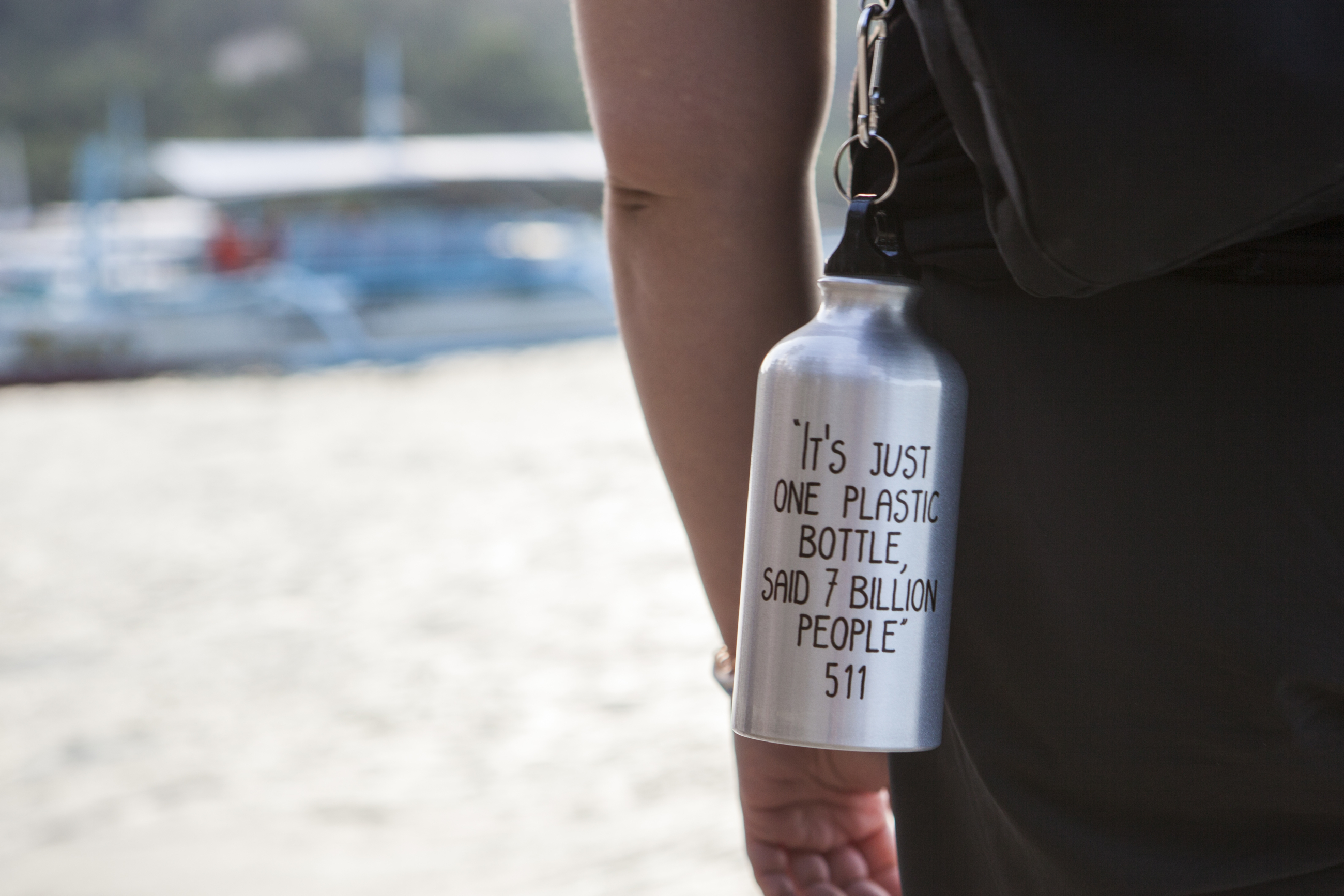 NEUBAU EYEWEAR sustainable christmas reusable bottle
